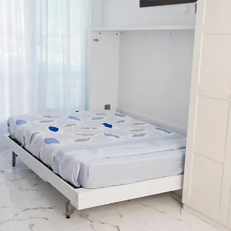 Daire Estudio Con Piscina En Playa Carihuela *